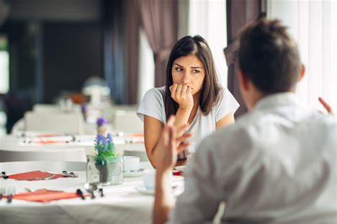 2 人 で 食事 脈 なし 男性|二人で食事OKな男性・女性心理14選！異性と二人きりのご飯は .